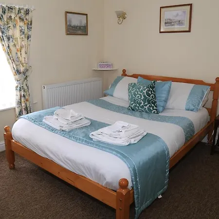 Ladywood House Bed And Breakfast-3